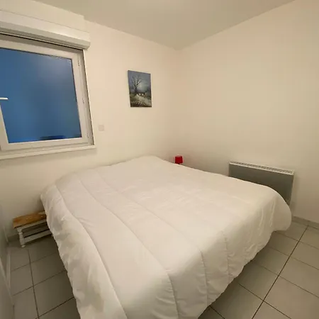 4 Personnes, Rez-de-chaussée, Piscine, à 200 M, Wifi - Fr-1-709-32