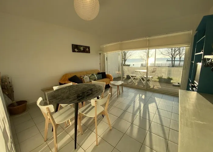 4 Personnes, Rez-de-chaussee, Piscine, A 200 M, Wifi - Fr-1-709-32 * فورا