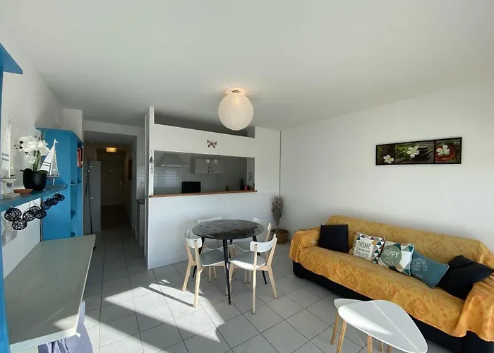 شقة 4 Personnes, Rez-de-chaussee, Piscine, A 200 M, Wifi - Fr-1-709-32