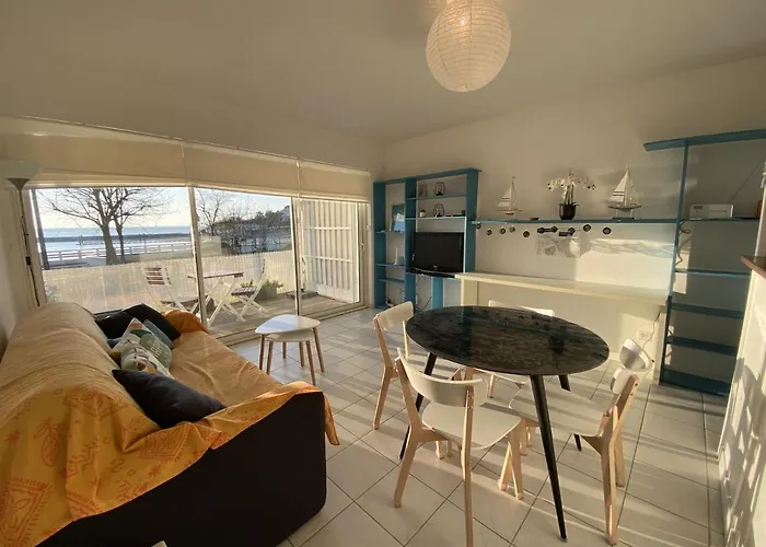 4 Personnes, Rez-de-chaussee, Piscine, A 200 M, Wifi - Fr-1-709-32 فورا