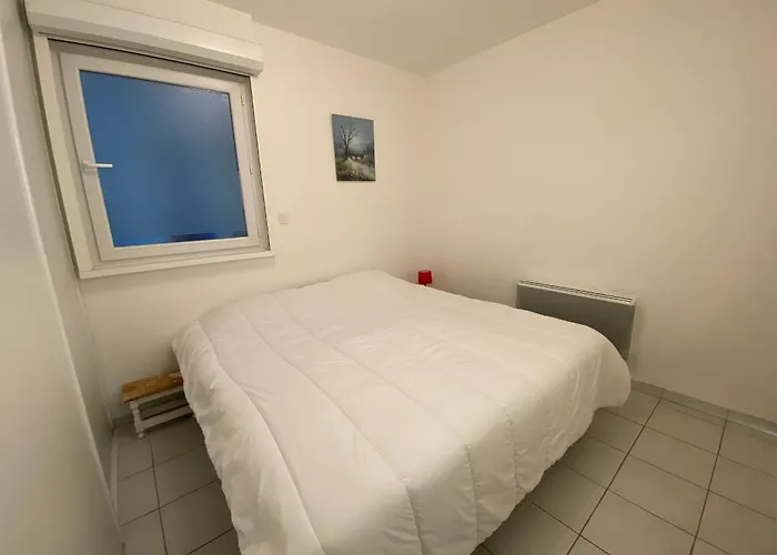 4 Personnes, Rez-de-chaussee, Piscine, A 200 M, Wifi - Fr-1-709-32